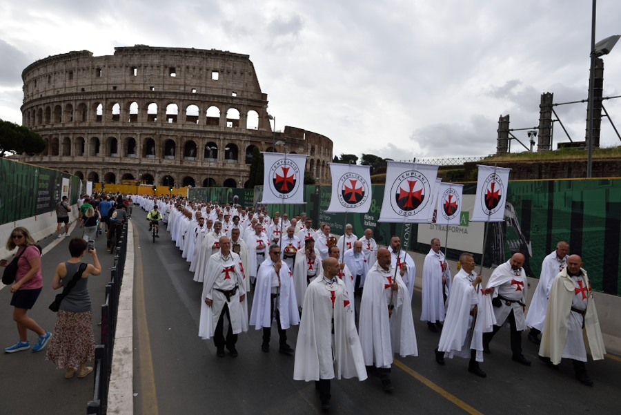 Convento Generale e Ritiro Spirituale a Roma, camminata silenziosa per la Fede per le vie della città alla presenza del Cardinale Patrono S. Em. Mons. Francesco Card. Monterisi (21-23 Giugno 2024)