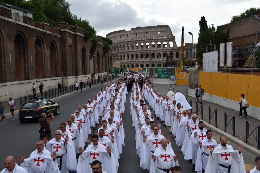 Convento Generale e Ritiro Spirituale a Roma, camminata silenziosa per la Fede per le vie della città alla presenza del Cardinale Patrono S. Em. Mons. Francesco Card. Monterisi (21-23 Giugno 2024)
