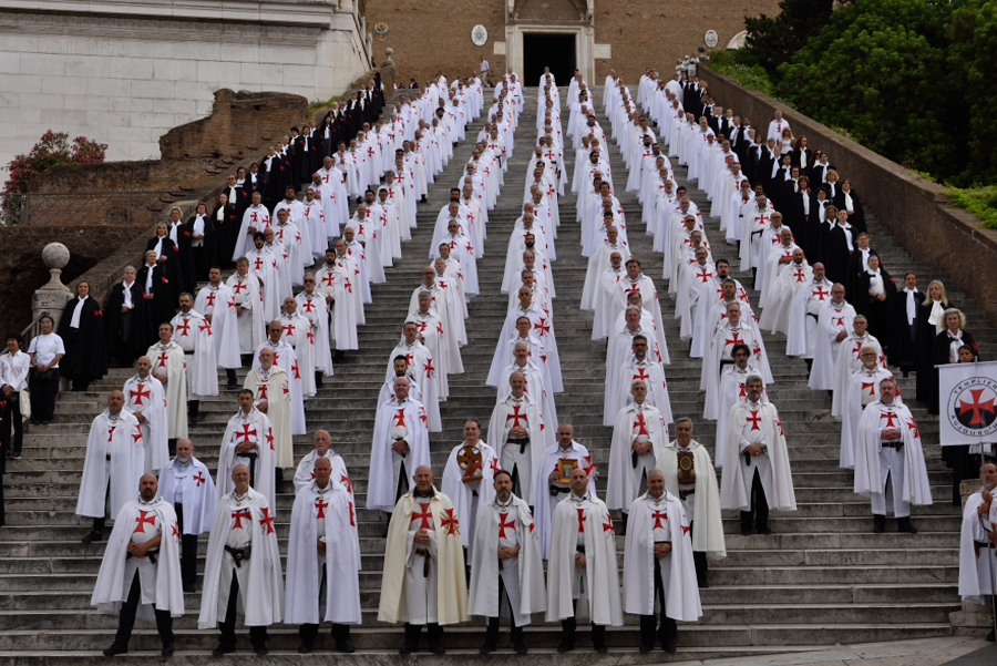 Convento Generale e Ritiro Spirituale a Roma, camminata silenziosa per la Fede per le vie della città alla presenza del Cardinale Patrono S. Em. Mons. Francesco Card. Monterisi (21-23 Giugno 2024)