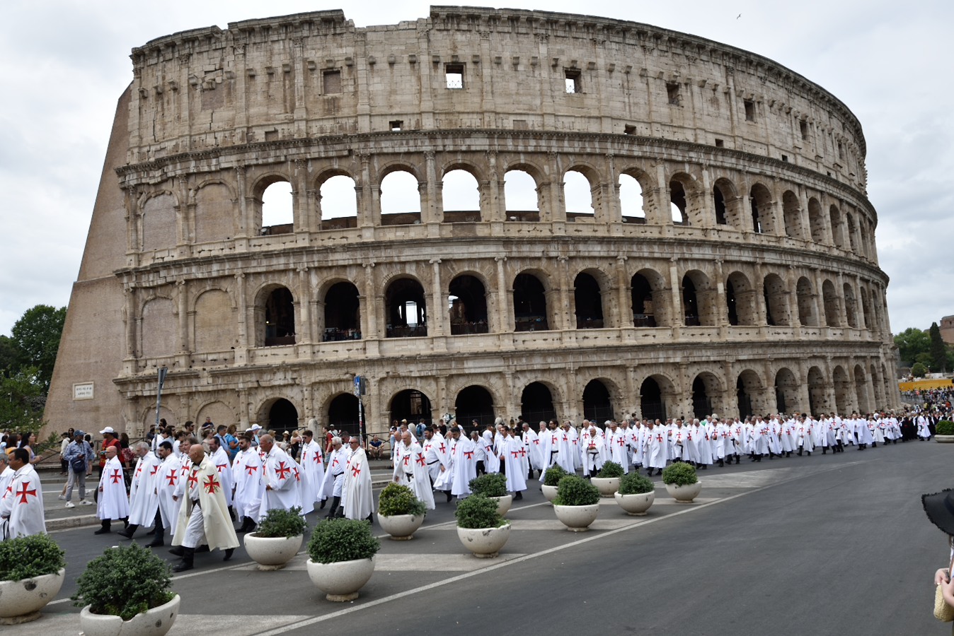 Convento Generale e Ritiro Spirituale a Roma, camminata silenziosa per la Fede per le vie della città alla presenza del Cardinale Patrono S. Em. Mons. Francesco Card. Monterisi (21-23 Giugno 2024)