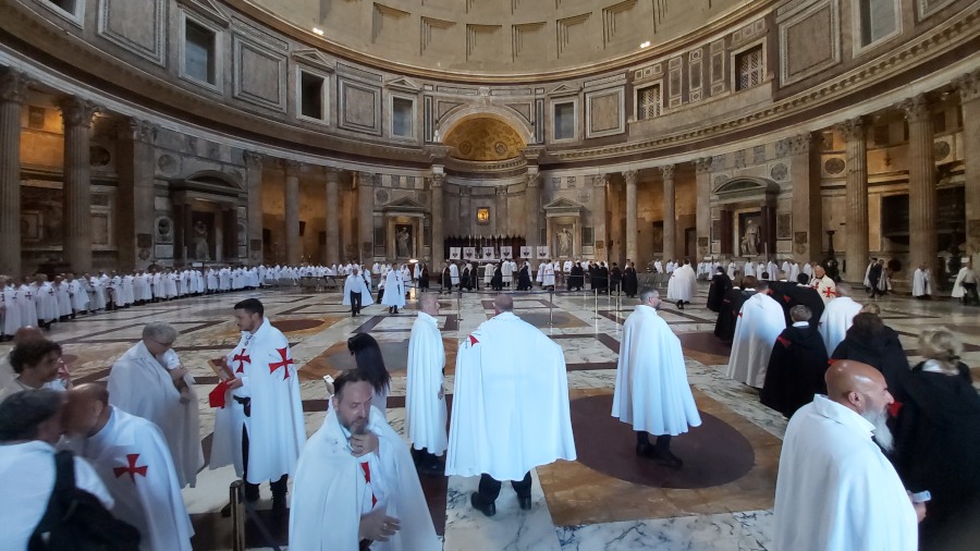 Convento Generale e Ritiro Spirituale a Roma, camminata silenziosa per la Fede per le vie della città alla presenza del Cardinale Patrono S. Em. Mons. Francesco Card. Monterisi (21-23 Giugno 2024)