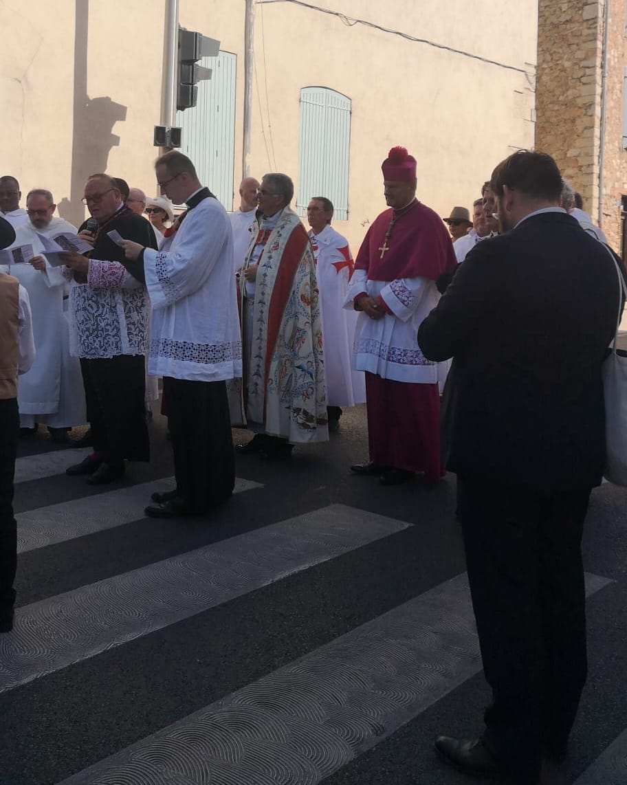 Participation à la traditionnelle procession en l’honneur de Sainte Marie-Madeleine à Saint-Maximin-La-Sainte-Baume, Var