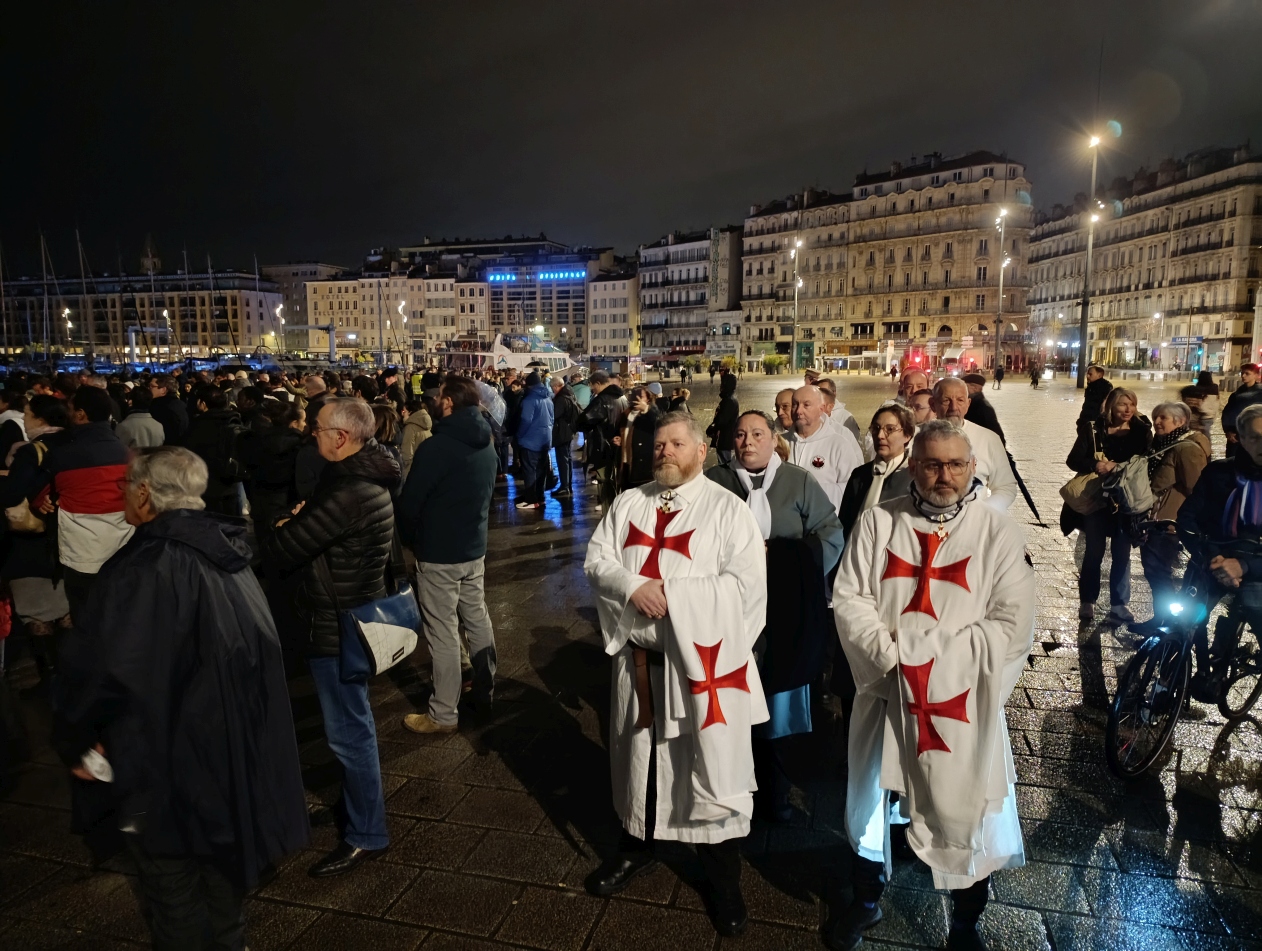 Participation à la procession et à la Sainte Messe pour la fête de la Présentation de Jésus au Temple, Abbaye de Saint-Victor, Marseille