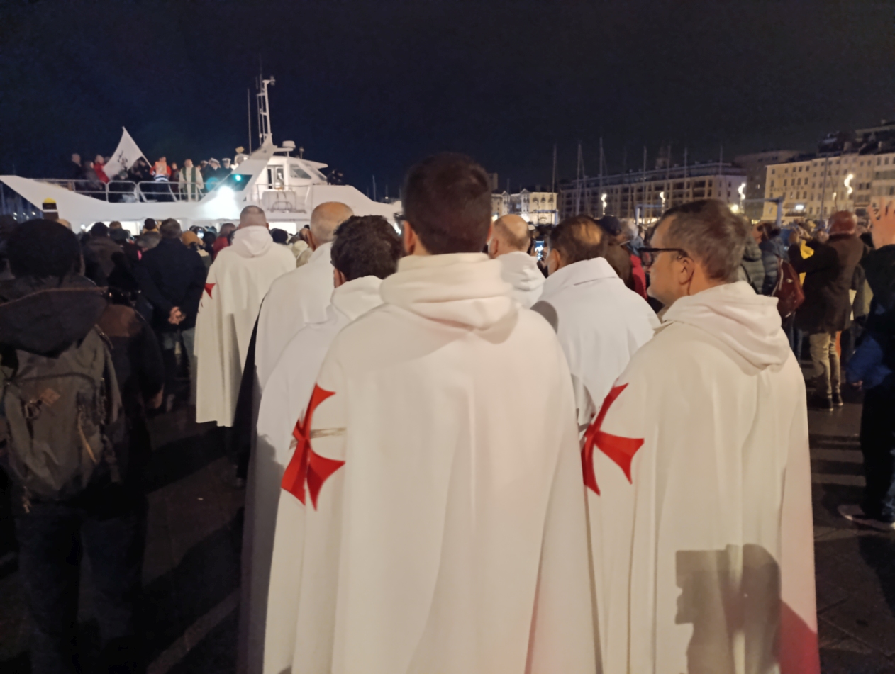 Participation à la procession et à la Sainte Messe pour la fête de la Présentation de Jésus au Temple, Abbaye de Saint-Victor, Marseille