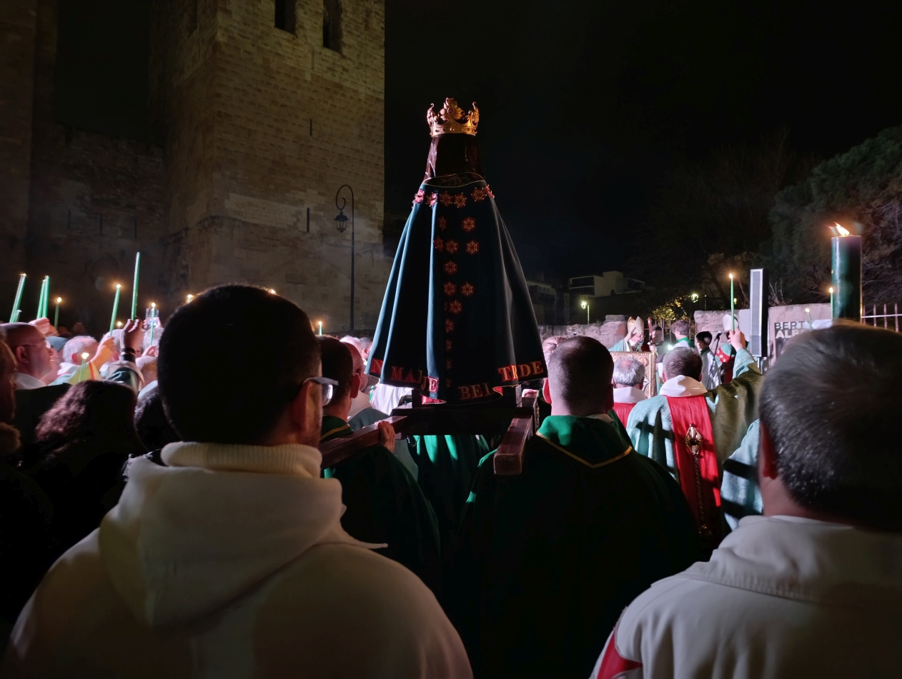 Participation à la procession et à la Sainte Messe pour la fête de la Présentation de Jésus au Temple, Abbaye de Saint-Victor, Marseille