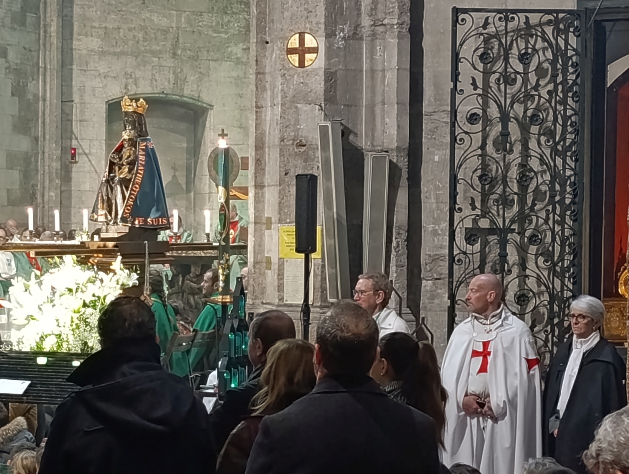 Participation à la procession et à la Sainte Messe pour la fête de la Présentation de Jésus au Temple, Abbaye de Saint-Victor, Marseille