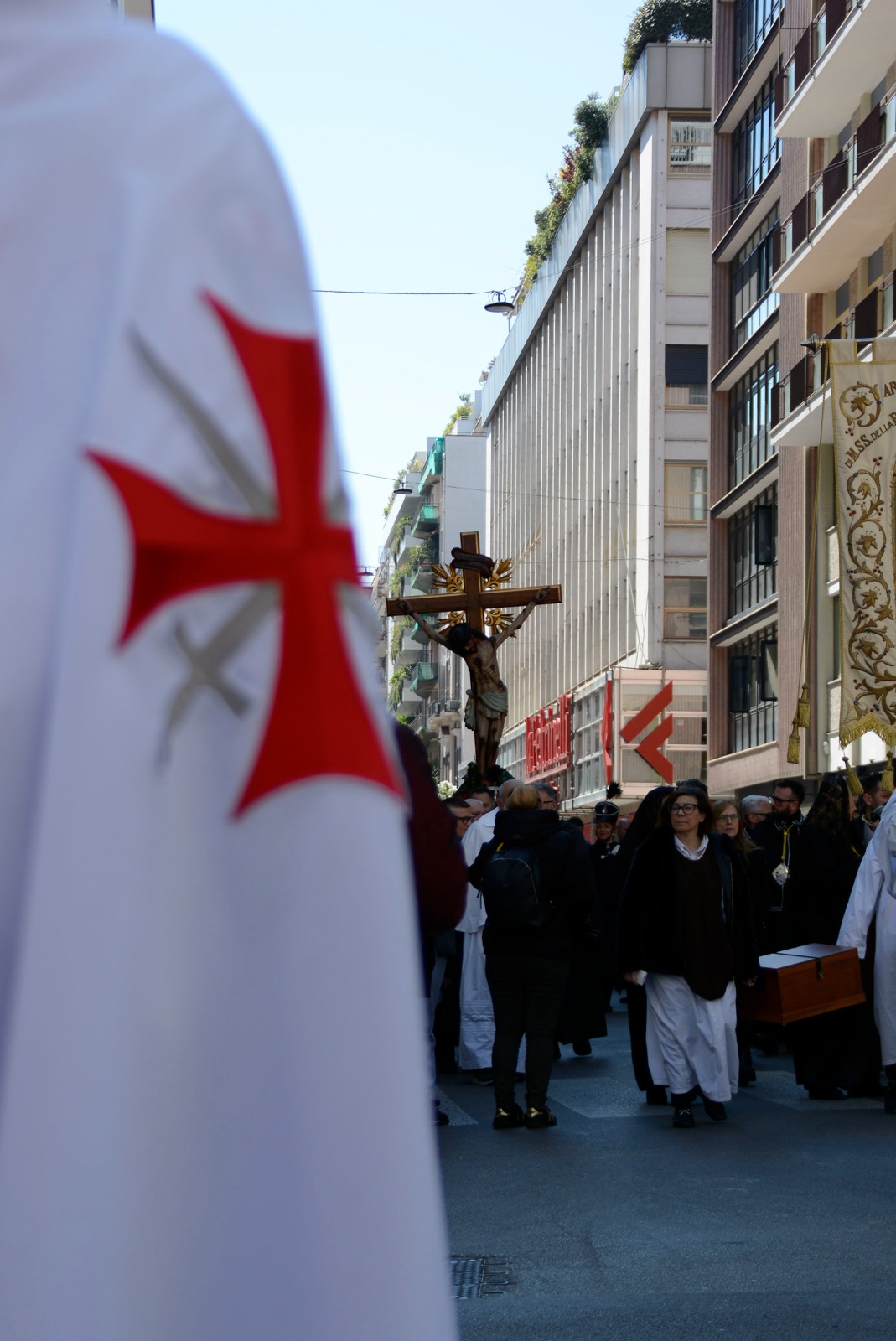 Processione della Madonna Addolorata e del Calvario a Bari