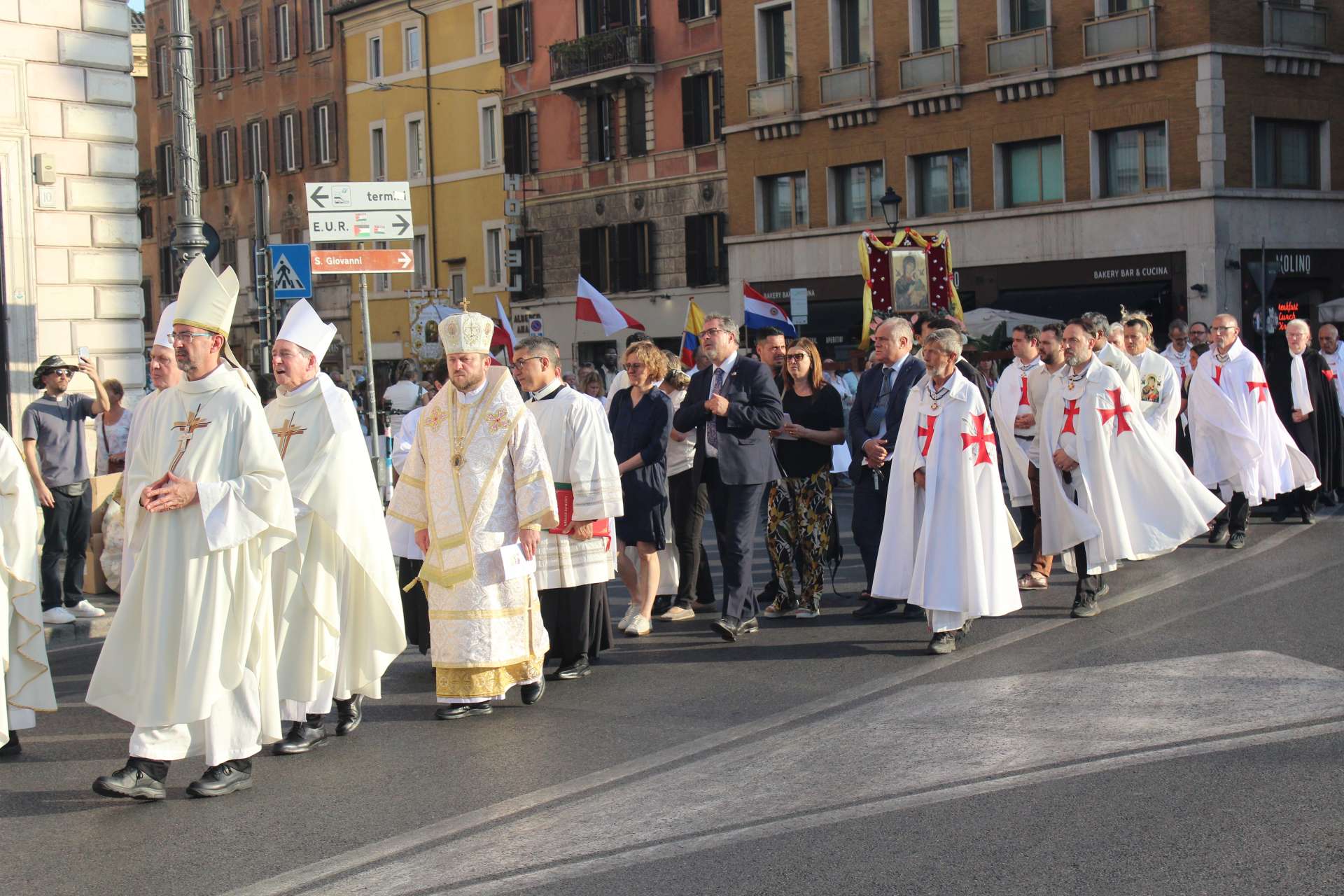 Santa Messa Solenne e processione in onore della Madonna del Perpetuo Soccorso presso il Santuario Internazionale della Madonna del Perpetuo Soccorso a Roma 27.06.2025