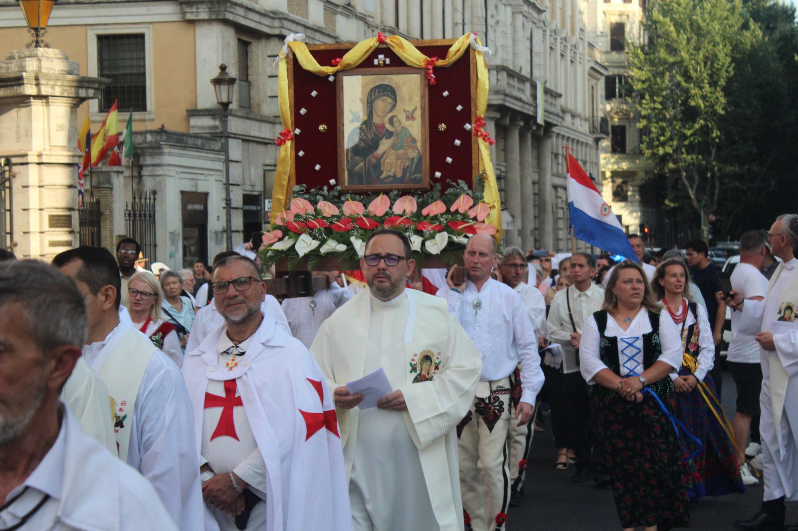 Santa Messa Solenne e processione in onore della Madonna del Perpetuo Soccorso presso il Santuario Internazionale della Madonna del Perpetuo Soccorso a Roma 27.06.2025