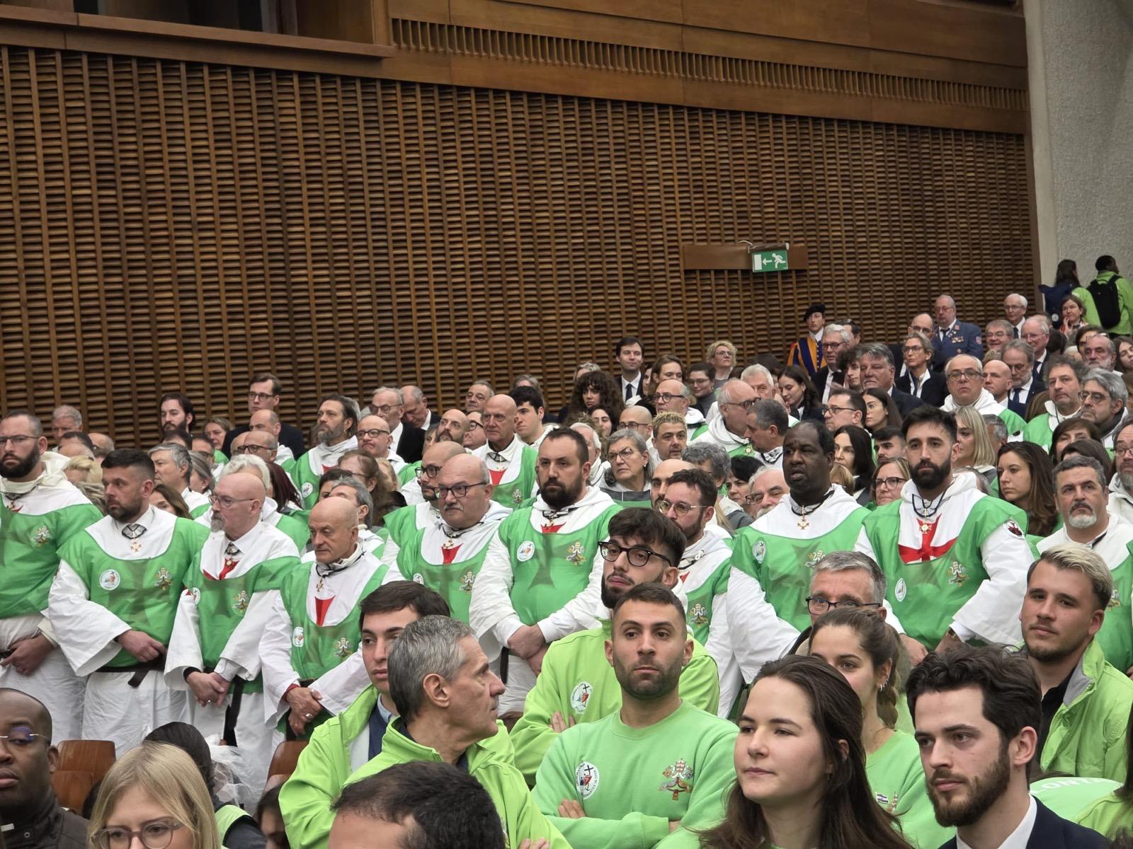 Les Templiers à l’audience du Saint-Père, le pape Léon XIV, avec les collaborateurs et les bénévoles du Jubilé – Salle Paul VI – Cité du Vatican