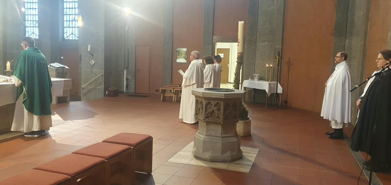 Santa Messa presso la la Chiesa di Santa Maria ad Hannover – Germania