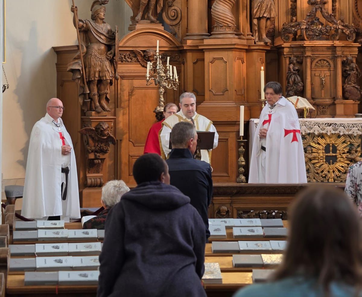 Heilige Messe in der Wallfahrtskirche St. Maria in der Kupfergasse in Köln – Deutschland