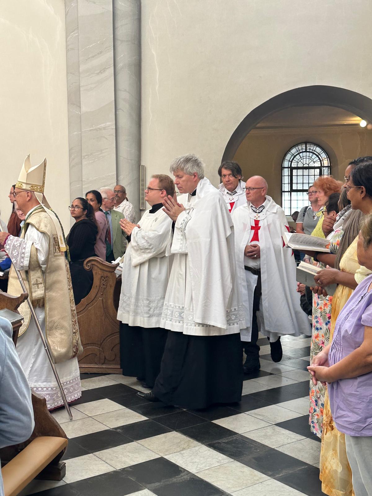 I Templari al servizio della fede durante la Settimana Festiva della Madonna Nera di Colonia – Germania